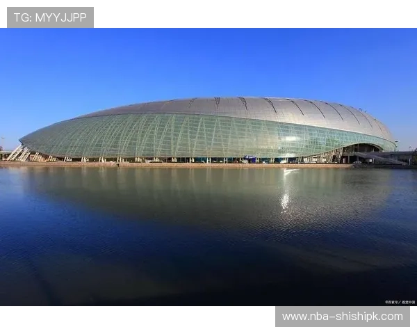 大连奥体中心体育场的历史背景与建筑特色，了解这座城市地标的独特魅力